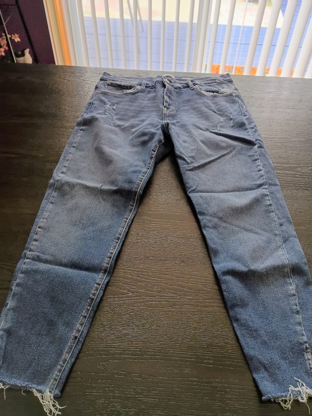 Kensie Dark Blue Skinny Jeans with Raw Hem
